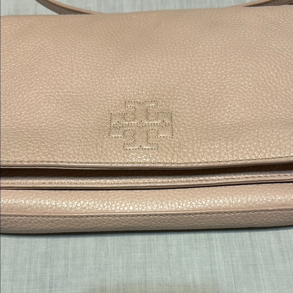 Tory Burch Thea Fold Over Messenger Pink Crossbody Bag with Adjustable Strap - Picture 2 of 10